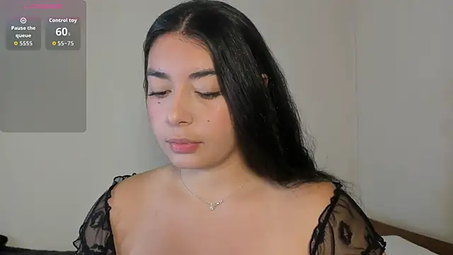 Snapshot of _kimtorres__ chatting on January 2026 10:46:01 PM kimtorres online show from January 2026 10:46:01 PM