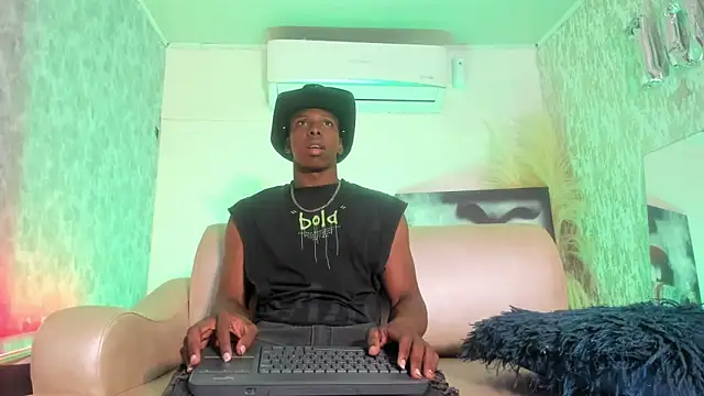 Snapshot of JD_THEBABY chatting on November 2025 12:31:02 PM JD THEBABY online show from November 2025 12:31:02 PM