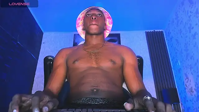 Snapshot of JD_THEBABY chatting on March 2025 12:44:02 PM JD THEBABY online show from March 2025 12:44:02 PM