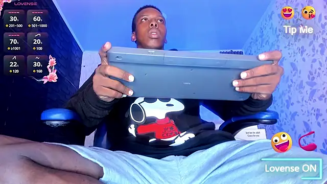 Snapshot of JD_THEBABY chatting on March 2025 12:38:02 PM JD THEBABY online show from March 2025 12:38:02 PM