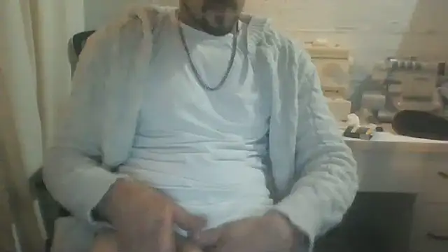 CrookedMisterniceguy online show from May 2026 06:44:02 AM