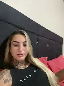 hotskinny1 online show from March 2025 03:08:01 AM