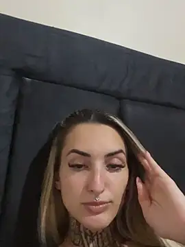 hotskinny1 online show from March 2025 09:26:02 PM
