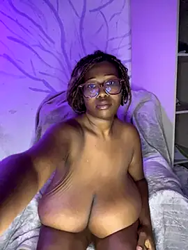 Snapshot of Daniela518 chatting on October 2025 12:02:01 PM Daniela518 online show from October 2025 12:02:01 PM