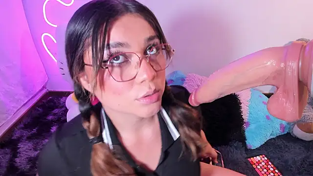 Isa belaa online show from March 2026 11:54:01 PM