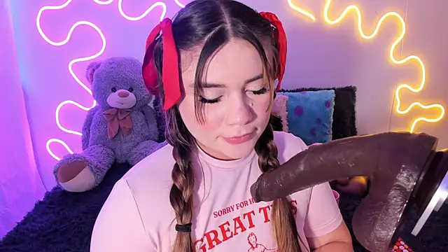 Snapshot of Isa_belaa chatting on November 2025 04:57:01 PM Isa belaa online show from November 2025 04:57:01 PM