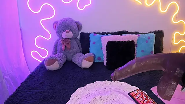 Snapshot of Isa_belaa chatting on November 2025 09:26:02 PM Isa belaa online show from November 2025 09:26:02 PM