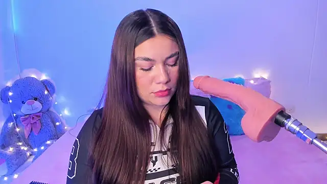 Snapshot of Isa_belaa chatting on February 2025 12:32:01 PM Isa belaa online show from February 2025 12:32:01 PM