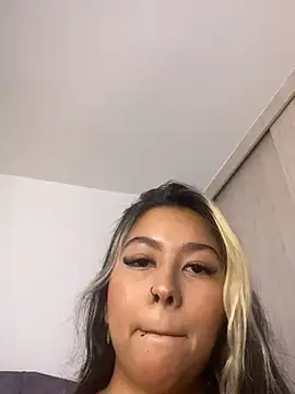 EmberEyes 999 online show from December 2024 09:40:01 PM