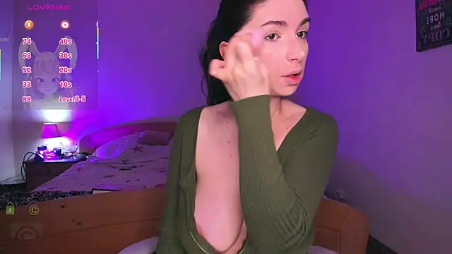 AdellaLoveX online show from May 2026 03:43:02 AM