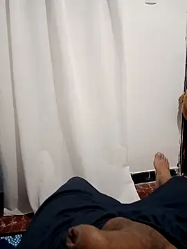 Snapshot of Edipaca chatting on February 2026 11:33:01 AM Edipaca online show from February 2026 11:33:01 AM