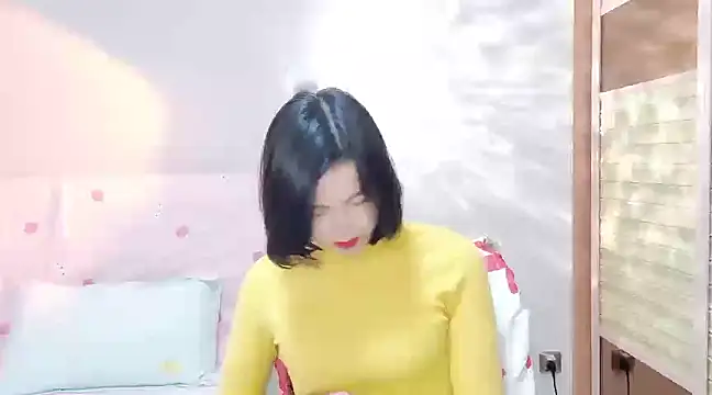 Linda-LL online show from March 2025 05:56:01 AM