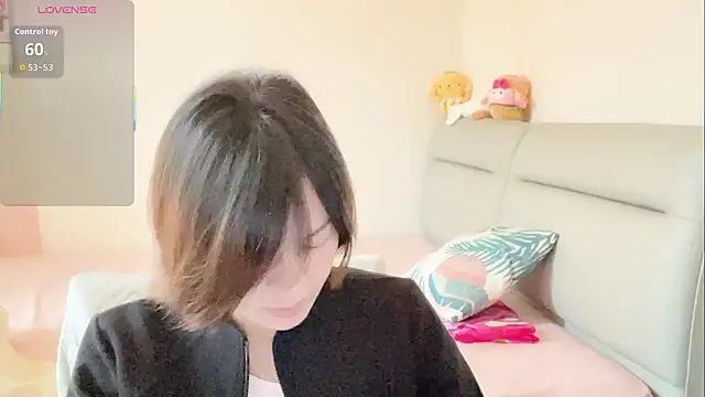 Linda-LL online show from May 2026 02:59:01 AM