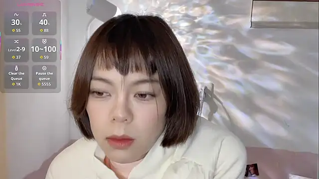 Snapshot of Linda-LL chatting on November 2025 02:39:01 AM Linda-LL online show from November 2025 02:39:01 AM