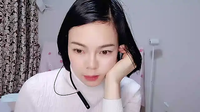 Linda-LL online show from March 2025 02:18:02 PM