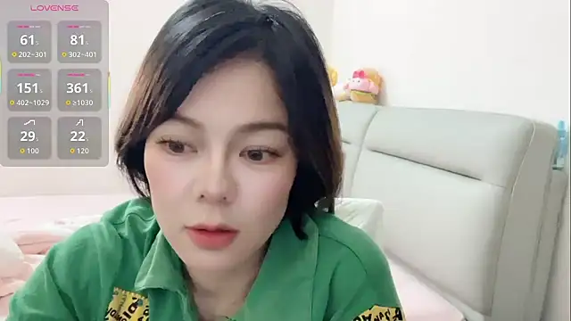 Linda-LL online show from May 2026 03:04:01 PM