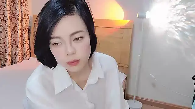 Linda-LL online show from February 2025 06:47:02 AM