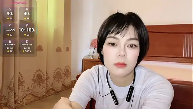 Linda-LL online show from July 2026 02:24:02 AM