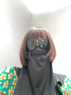 Linda-LL online show from September 2025 05:35:01 AM