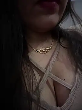 Iam  Cristal online show from March 2025 12:04:02 AM