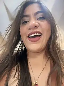 Iam  Cristal online show from November 2025 09:47:01 PM