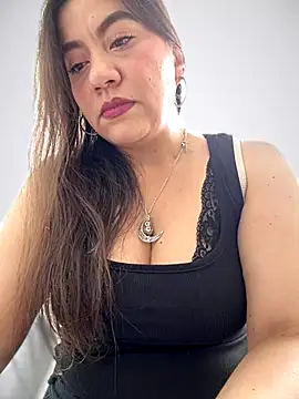Iam  Cristal online show from September 2025 09:10:01 PM