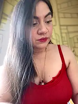 Iam  Cristal online show from October 2025 09:15:02 PM