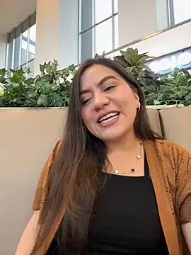 Iam  Cristal online show from April 2026 10:12:02 PM