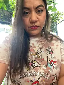 Iam  Cristal online show from March 2026 08:31:02 PM