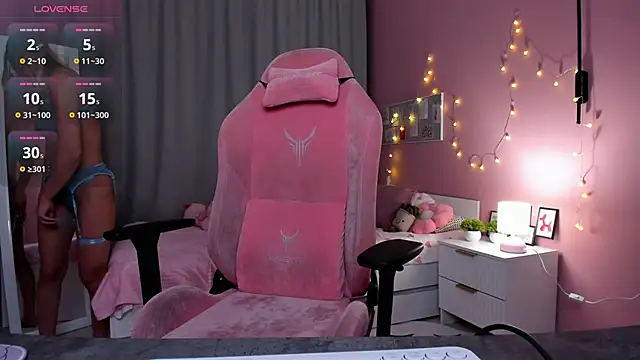 Fay Dunaway online show from November 2025 02:06:01 PM