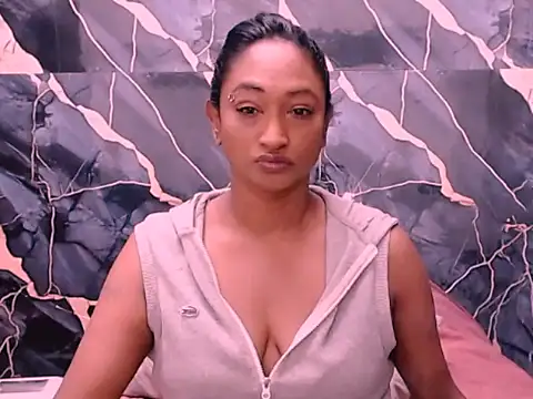 indianspicey online show from October 2025 10:57:01 PM