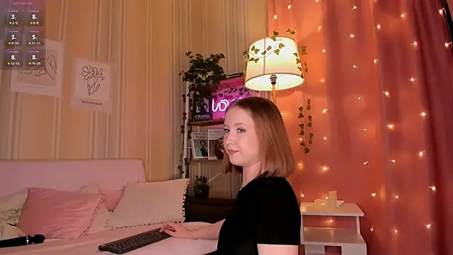 ms evasweet online show from December 2025 12:40:01 PM