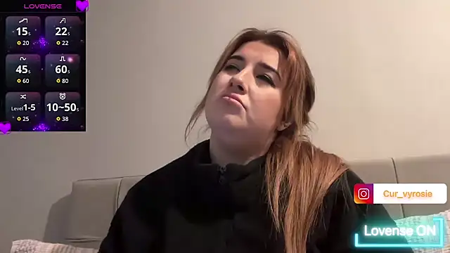 Snapshot of Curvy_Rosie99 chatting on February 2026 06:46:01 PM Curvy Rosie99 online show from February 2026 06:46:01 PM