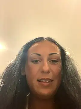 Snapshot of SweNatasha chatting on December 2024 06:17:02 PM SweNatasha online show from December 2024 06:17:02 PM