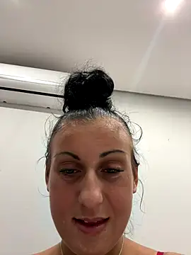 Snapshot of SweNatasha chatting on December 2024 01:31:01 AM SweNatasha online show from December 2024 01:31:01 AM