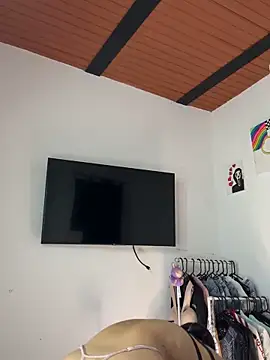 paisitahot1975 online show from March 2026 11:43:01 PM