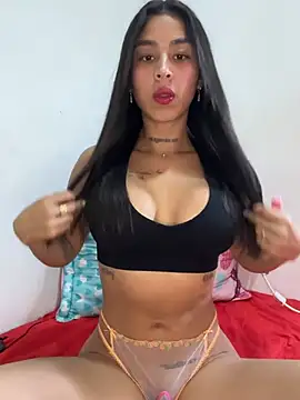 paisitahot1975 online show from February 2026 12:24:02 AM