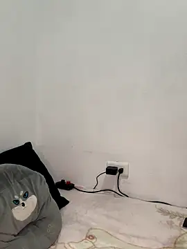 paisitahot1975 online show from November 2025 12:14:01 AM