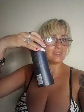 DesireSatler online show from December 2024 03:31:02 AM