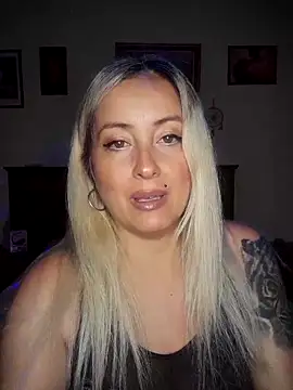 DesireSatler online show from November 2025 03:05:01 AM