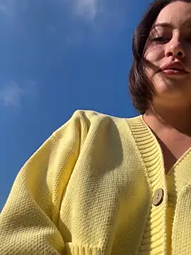 KikiWatson online show from November 2025 07:02:01 AM