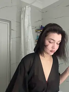 KikiWatson online show from December 2025 08:06:02 AM