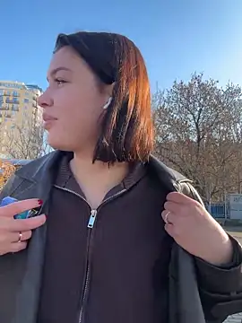 KikiWatson online show from November 2025 07:01:02 AM