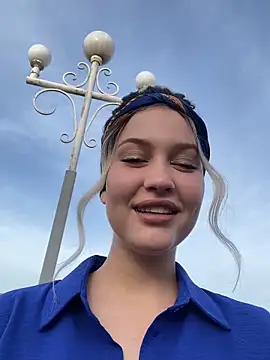 KikiWatson online show from March 2025 05:03:01 AM