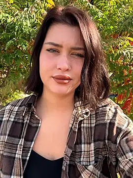 KikiWatson online show from September 2025 06:05:01 AM