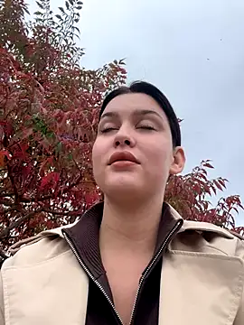 KikiWatson online show from October 2025 11:02:02 AM