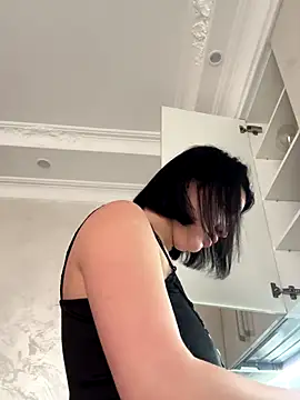 KikiWatson online show from November 2025 08:26:01 AM