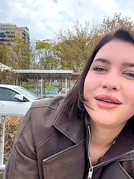 KikiWatson online show from October 2025 07:18:01 AM