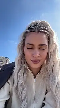 KikiWatson online show from March 2026 07:57:01 AM