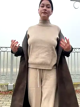 KikiWatson online show from November 2025 07:12:02 AM